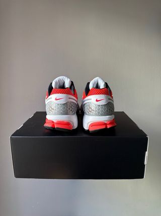 Nike Zoom Vomero 5 Bright Crimson