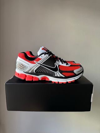 Nike Zoom Vomero 5 Bright Crimson