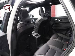 Volvo XC60 T6 Recharge R-Design AWD Auto 250 kW (340 CV)