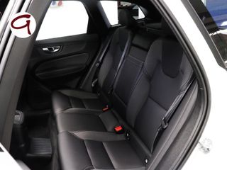 Volvo XC60 T6 Recharge R-Design AWD Auto 250 kW (340 CV)