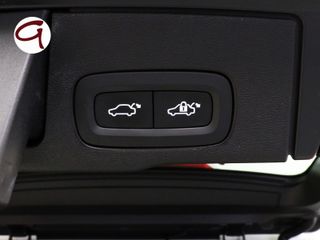 Volvo XC60 T6 Recharge R-Design AWD Auto 250 kW (340 CV)