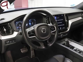 Volvo XC60 T6 Recharge R-Design AWD Auto 250 kW (340 CV)