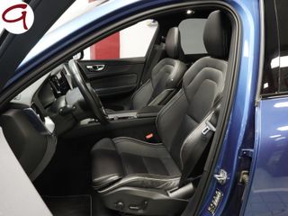 Volvo XC60 T6 Recharge R-Design AWD Auto 250 kW (340 CV)