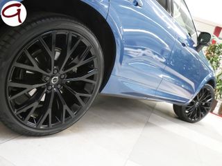 Volvo XC60 T6 Recharge R-Design AWD Auto 250 kW (340 CV)