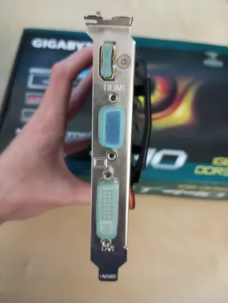 Tarjeta Gráfica Gigabyte GT 440 1GB DDR3