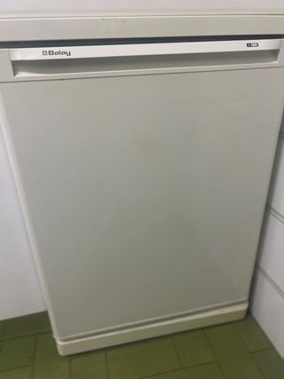 Congelador vertical Balay