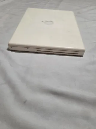 MacBook A1181 (2006)