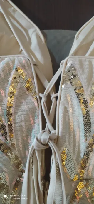 Vestido largo dorado, champagne con lentejuelas