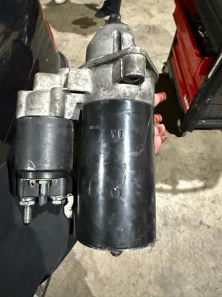 Motor de arranque BMW E39 25d