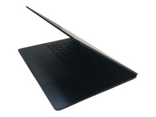 portatil apple apple macbook air m3 8-core 4.0 13 (10gpu) (2024) (a3113)