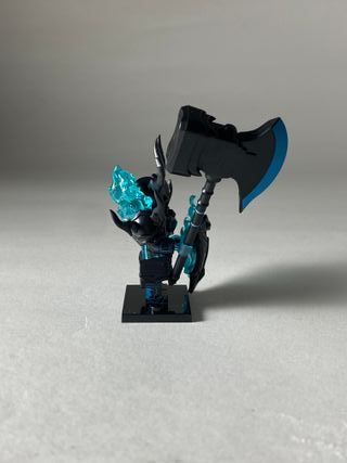 Iron - Figurine Type Lego Solo Leveling