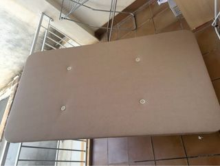 Base tapizada beige 105x190