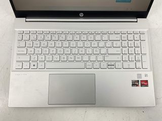 pc portatil hp 15-eh3020ns