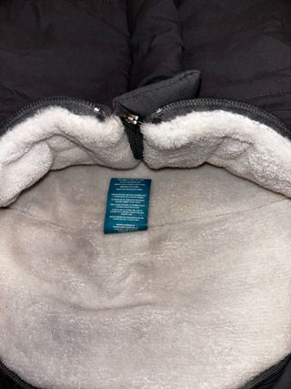 Sacco passeggino grigio con interno caldo