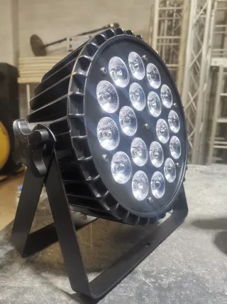 4 Focos Par LED 200w