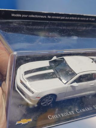 Chevrolet Camaro SS 2011 1:43. Maqueta coche