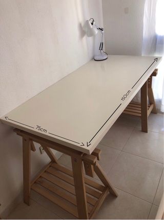 SE VENDE ESCRITORIO ABATIBLE