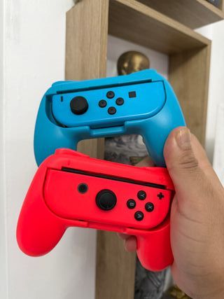 Nintendo Switch + Mario Kart 8 Deluxe