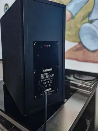 Barra de Sonido Yamaha ATS 2090 2.1 Bluetooth WIFI