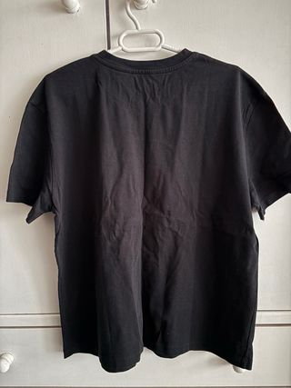 Camiseta Zara Negra Bordado Rostro
