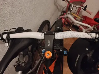 Manillar MTB ligero marca speliatized