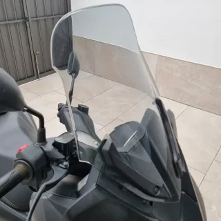 Yamaha XMAX 300