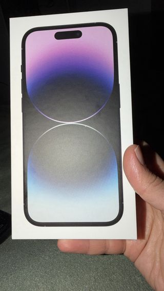 iPhone 14 Pro Morado