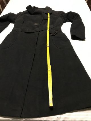 Cappotto nero con cintura