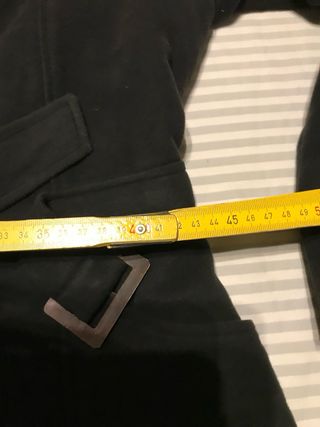 Cappotto nero con cintura