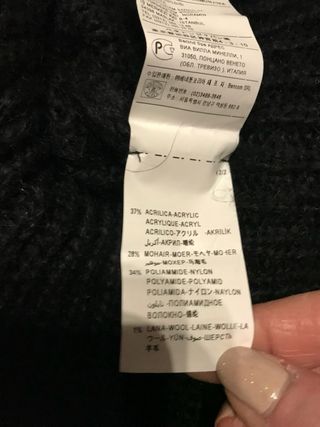 Abito nero con pelliccia