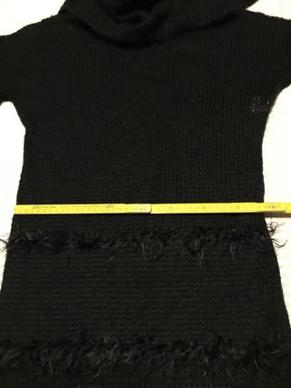 Abito nero con pelliccia