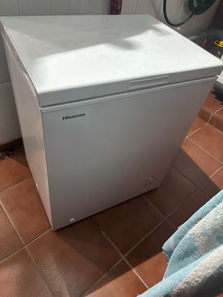 Congelador Hisense como nuevo