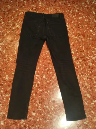 Pantalones vaqueros talla 40 negros slim de Mango