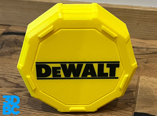 Caja estilo DeWalt