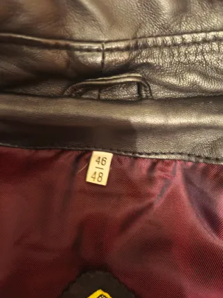 Chaqueta vintage de cuero negra