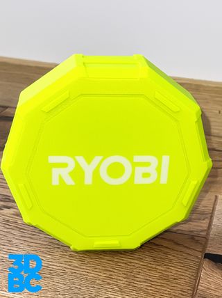 Caja estilo Ryobi