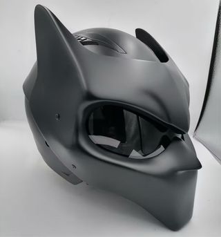 Casco Moto Negro Diseño Agresivo
