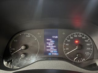 Toyota Yaris 1.5 120H Business Plus