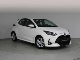 Toyota Yaris 1.5 120H Business Plus