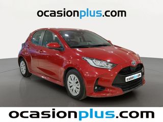 Toyota Yaris 120H Business Plus 85 kW (116 CV)