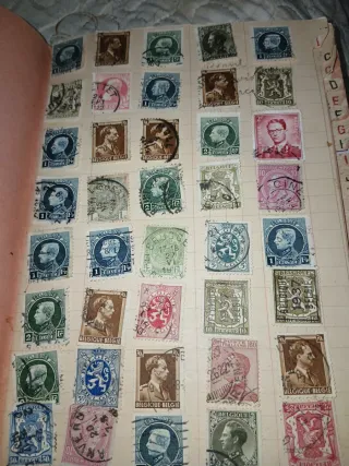 Álbum sellos antiguo