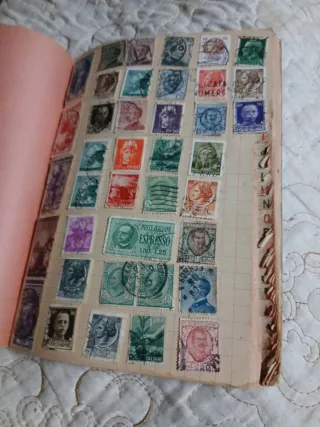 Álbum sellos antiguo