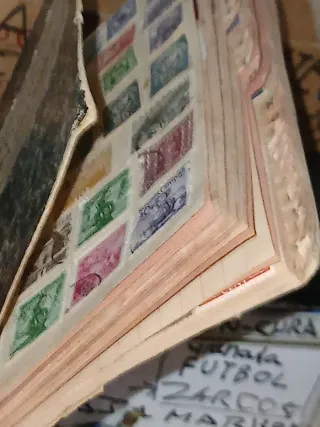 Álbum sellos antiguo