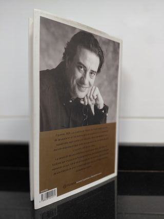 Los colores de la guerra. Juan Carlos Arce