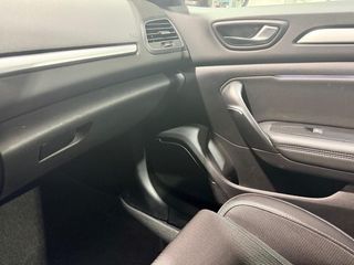 RENAULT Mégane Híbrido Enchúfable Mégane E-TECH Zen 117kW