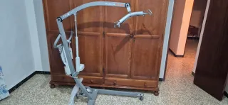 Grúa para personas con movilidad reducida