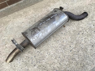 Escape trasero audi 100 turbo quattro c3