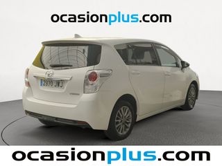Toyota Verso 115D Business 82 kW (112 CV)