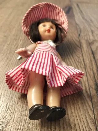 Muñeca Mariquita Pérez Reproducción Miniatura