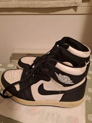 Nike Air Jordan 1 High - Taglia 40